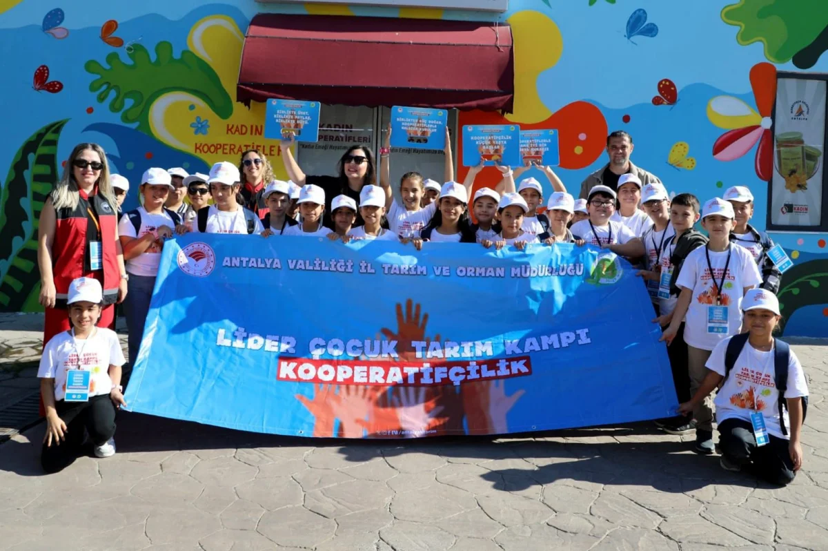 Antalya’da Çocuklar Kadın Kooperatiflerini Tanıdı