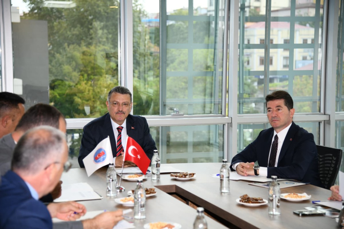 Başkan Genç: “Belediyeler Arasındaki İş Birliği Daha da Güçlenecek”