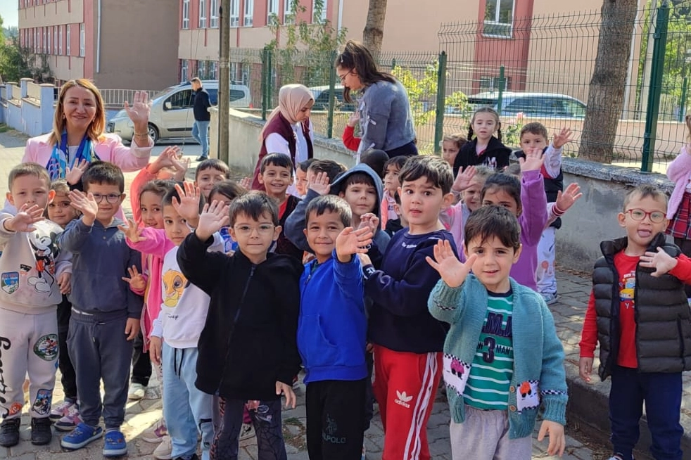 Bilecikli Minikler İtfaiyeciliği Deneyimledi