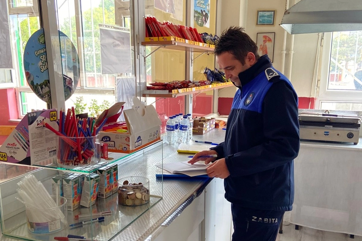 Bursa İnegöl’de Okul Kantinlerine Zabıta Denetimi Sıkılaştırıldı