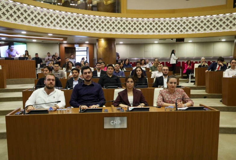 Büyükşehir Gençlik Meclisi, Gelecek İçin Fikir Üretiyor