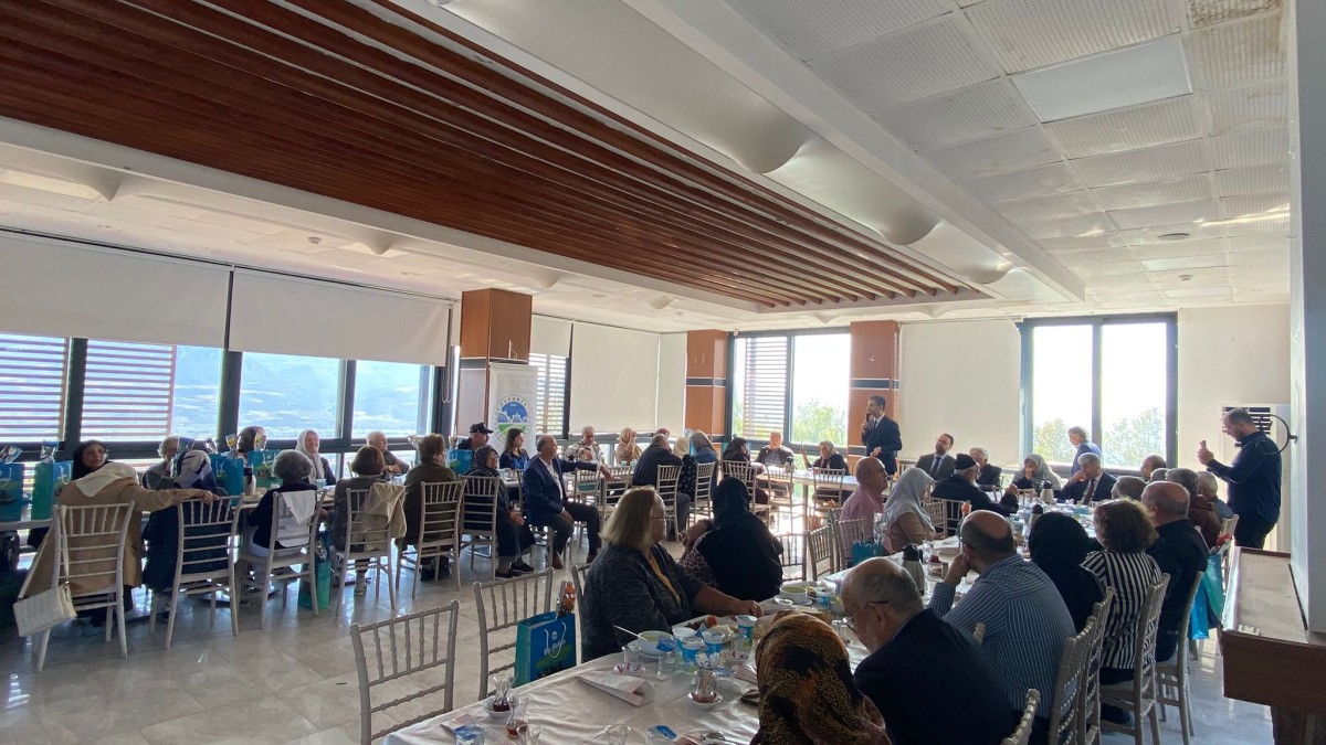 Büyükşehir Pamukova’da Örnek Hizmetlerle Gönülleri Kazandı