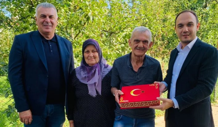 İzmit Belediyesi’nden Gazilere Sürekli Ziyaret