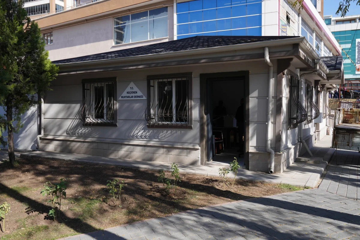 Keçiören’de Muhtarlar Derneği Hizmet Binası Hizmete Girdi